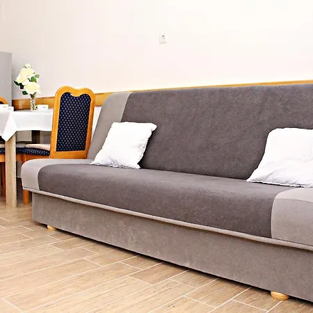 公寓 Studio Apartman Zara