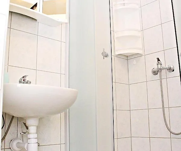 Studio Apartman Zara * Задар